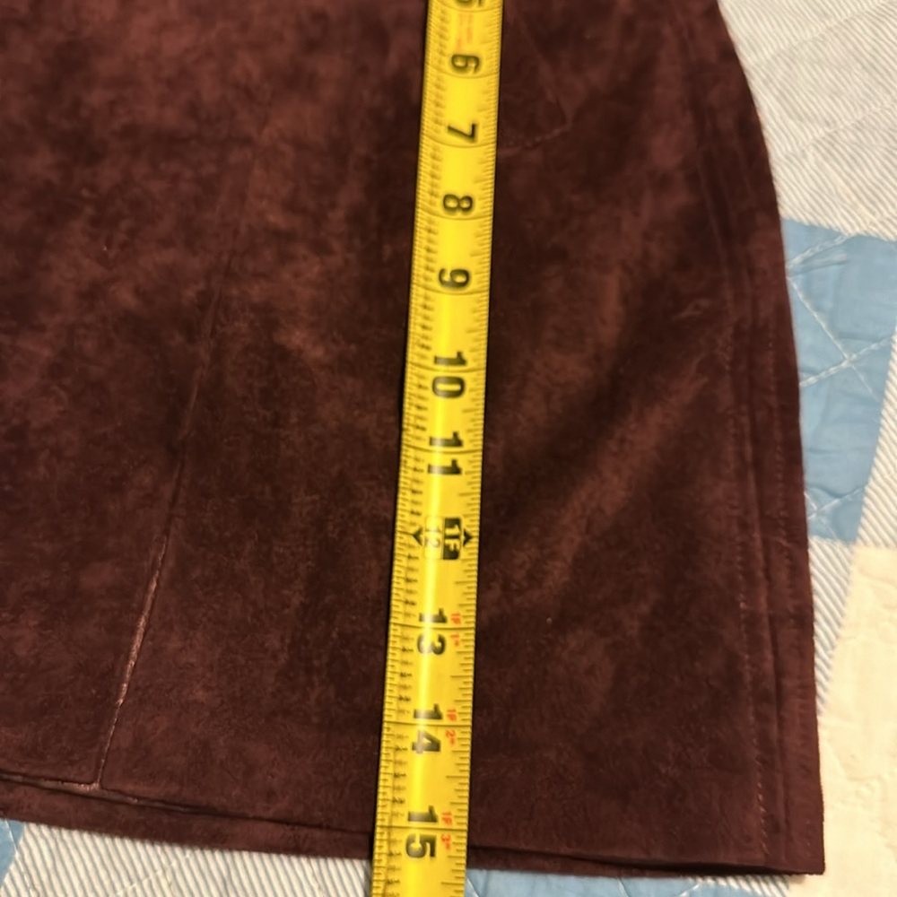 NWT BLANKNYC Suede Miniskirt in Brown - Picture 15 of 16
